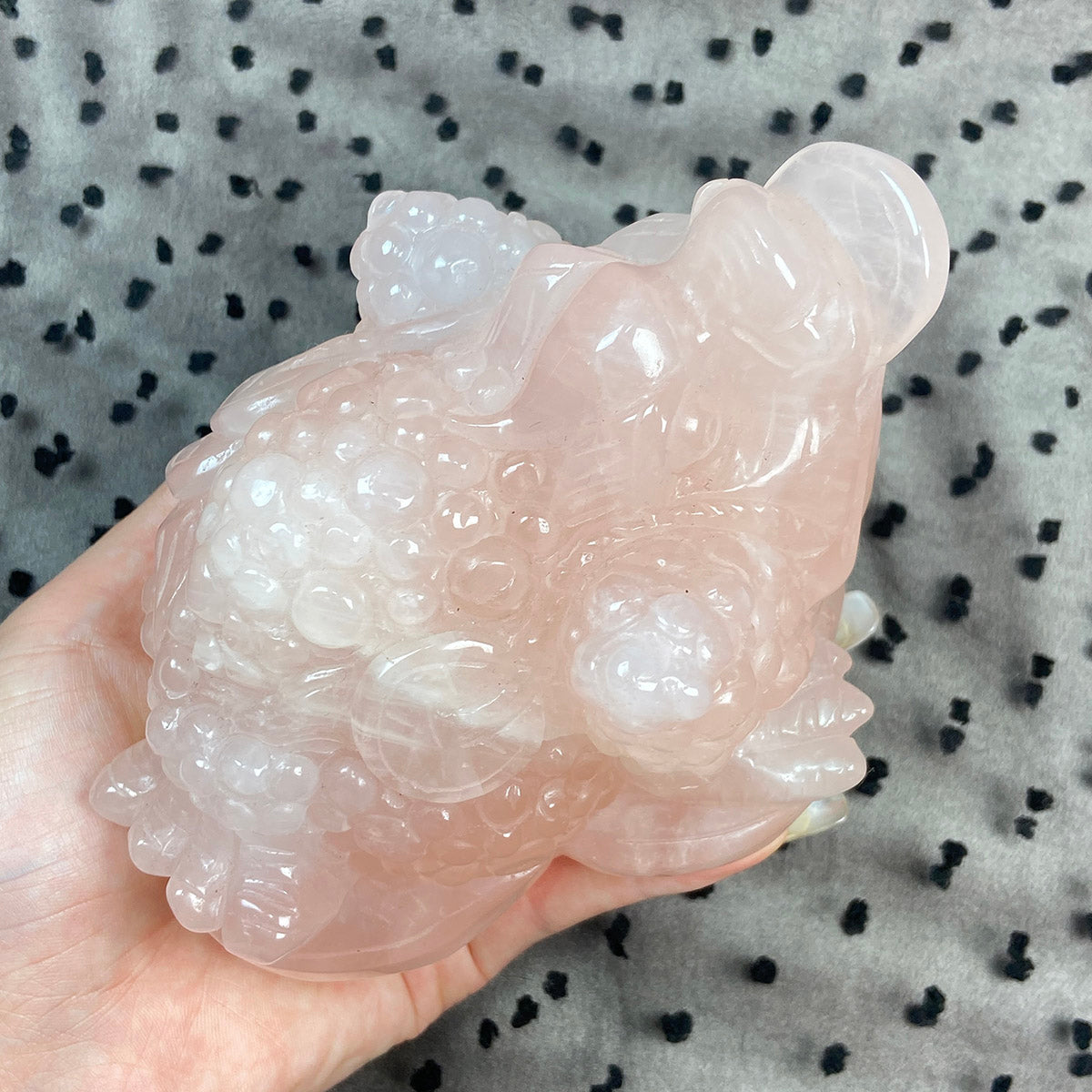 Toad Statue Rose Quartz Crystal Carved Reiki Healing Lucky Wealth Animal Crafts Home Decoration