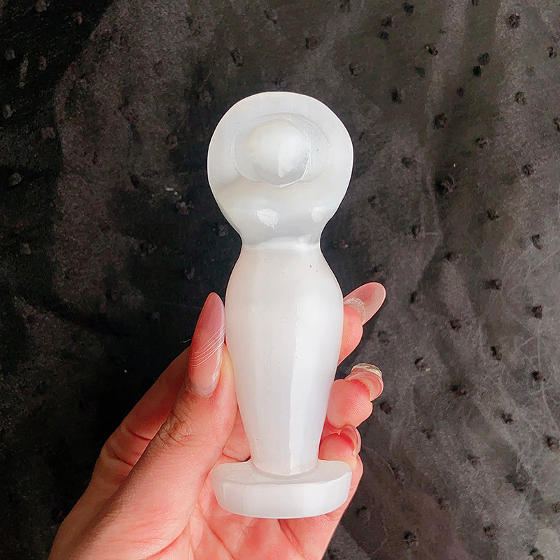 Different Styles Selenite Carvings