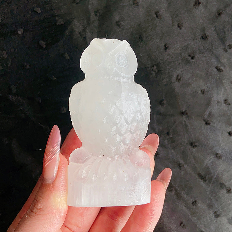 Different Styles Selenite Carvings