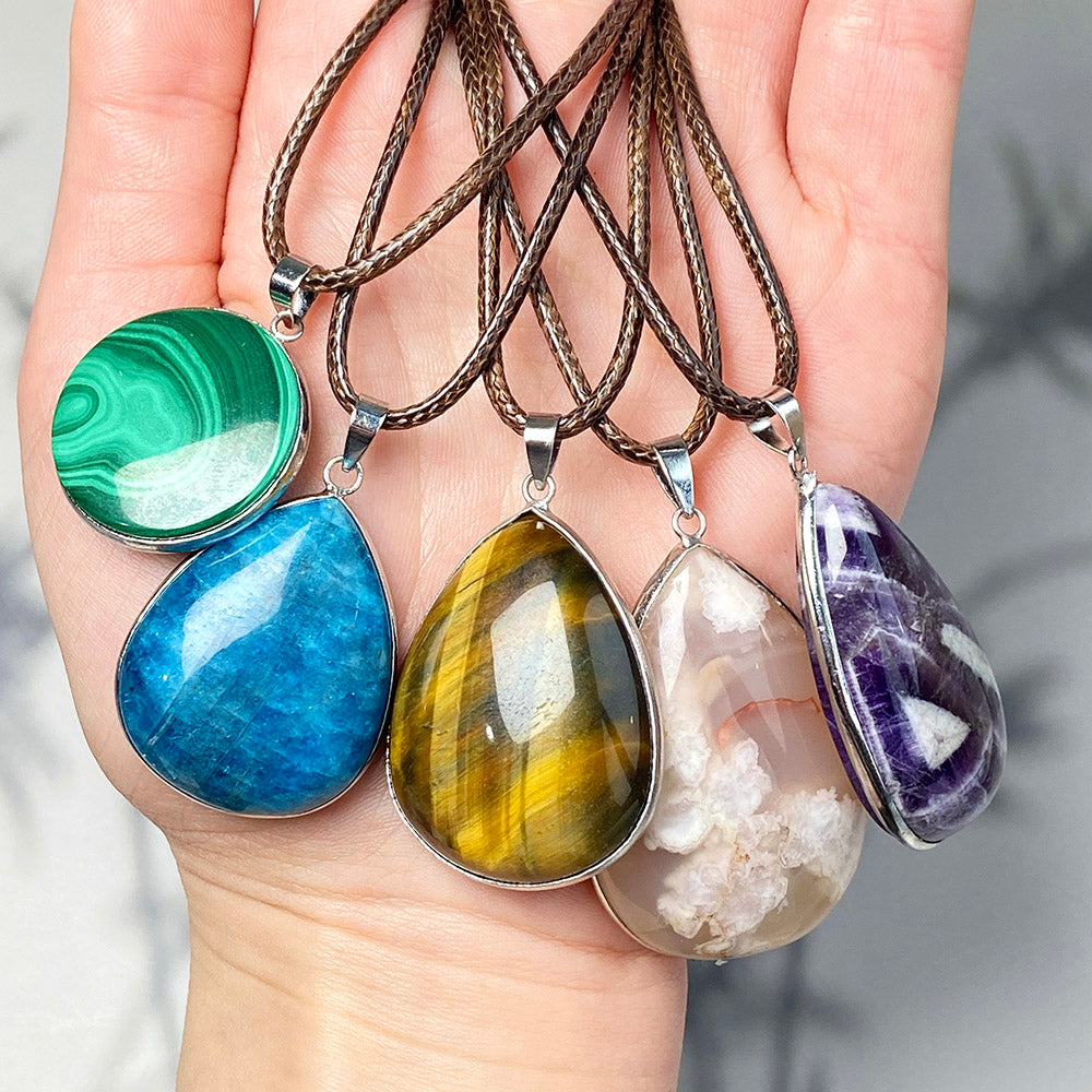 Different Materials Pendants (Malachite & Blue Apatite & Yellow Tiger Eye & Flower Agate & Dream Amethyst)