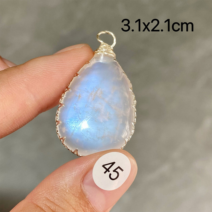 DIY Blue Moonstone Pendant