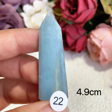 Load image into Gallery viewer, Natural Aquamarine Crystal Tower Point