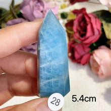 Load image into Gallery viewer, Natural Aquamarine Crystal Tower Point