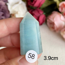 Load image into Gallery viewer, Natural Aquamarine Crystal Tower Point