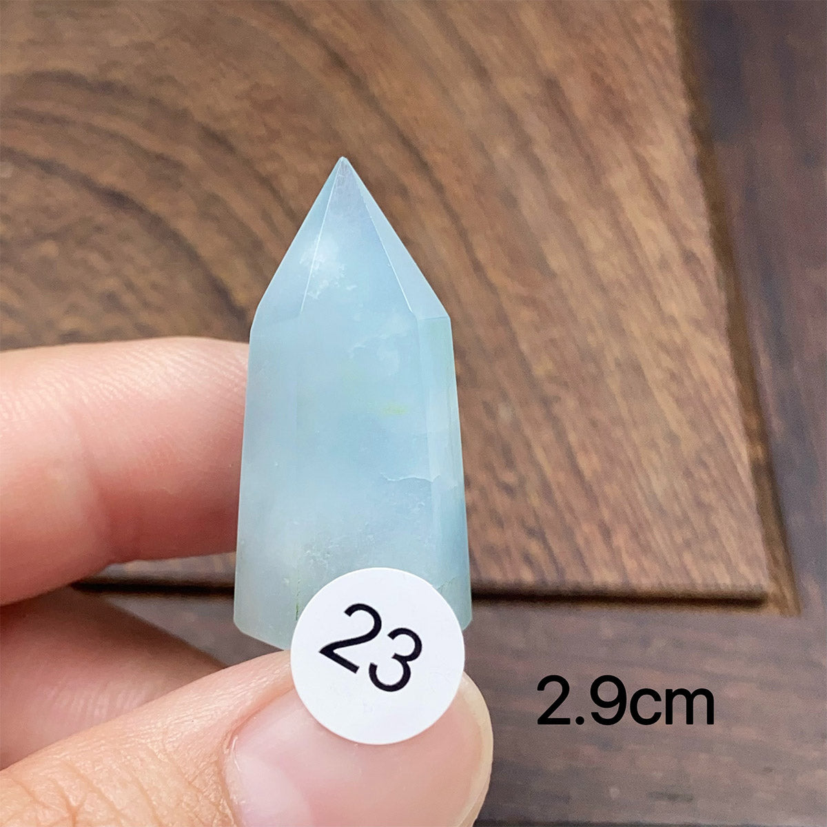 Natural Small-Sized  Crystal Aquamarine Tower
