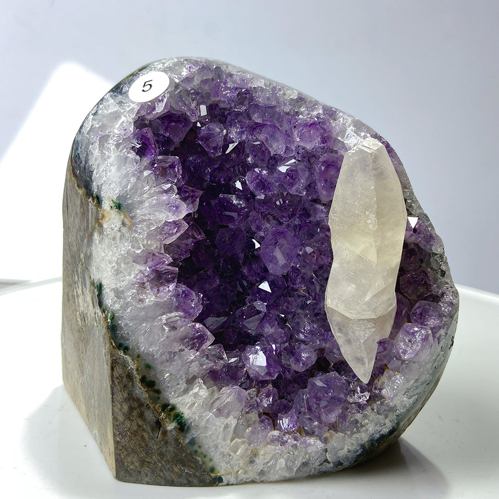High Quality Amethyst Calcite Decoration Cluster Geode Free Form Ornaments