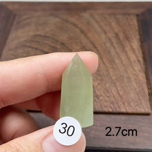 Load image into Gallery viewer, Natural Small-Sized  Crystal Aquamarine Tower