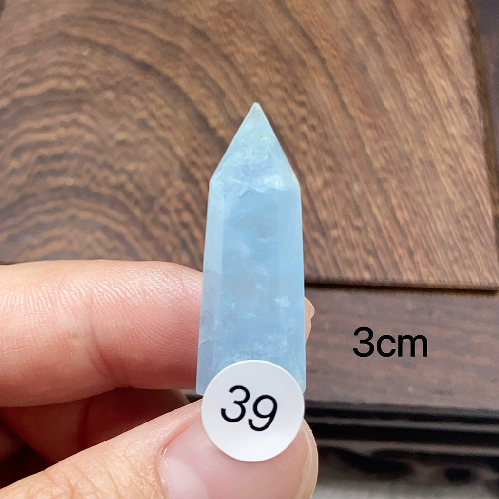 Natural Small-Sized  Crystal Aquamarine Tower