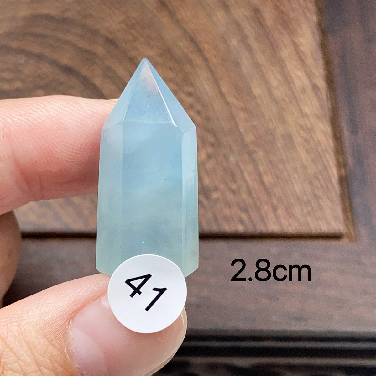 Natural Small-Sized  Crystal Aquamarine Tower