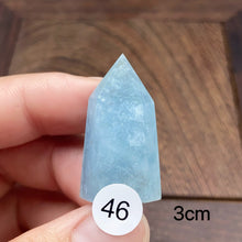 Load image into Gallery viewer, Natural Small-Sized  Crystal Aquamarine Tower