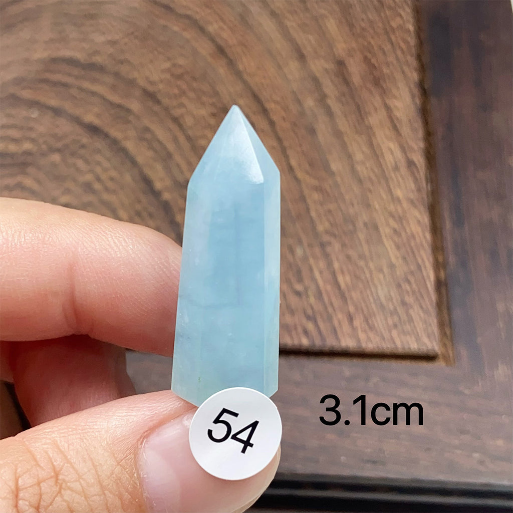 Natural Small-Sized  Crystal Aquamarine Tower