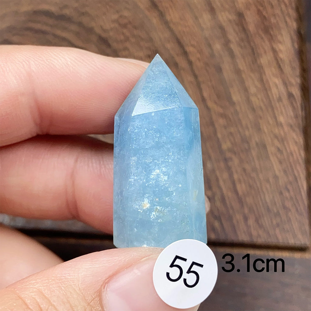 Natural Small-Sized  Crystal Aquamarine Tower