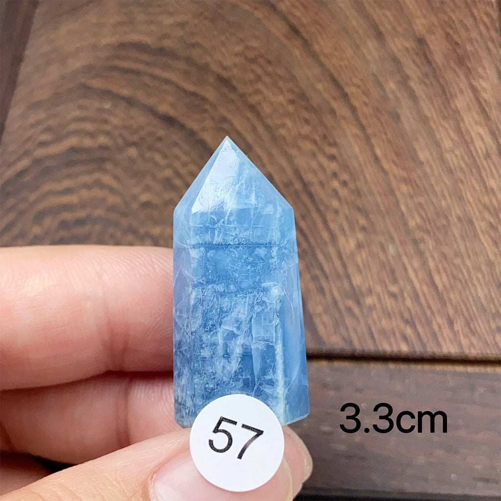 Natural Small-Sized  Crystal Aquamarine Tower