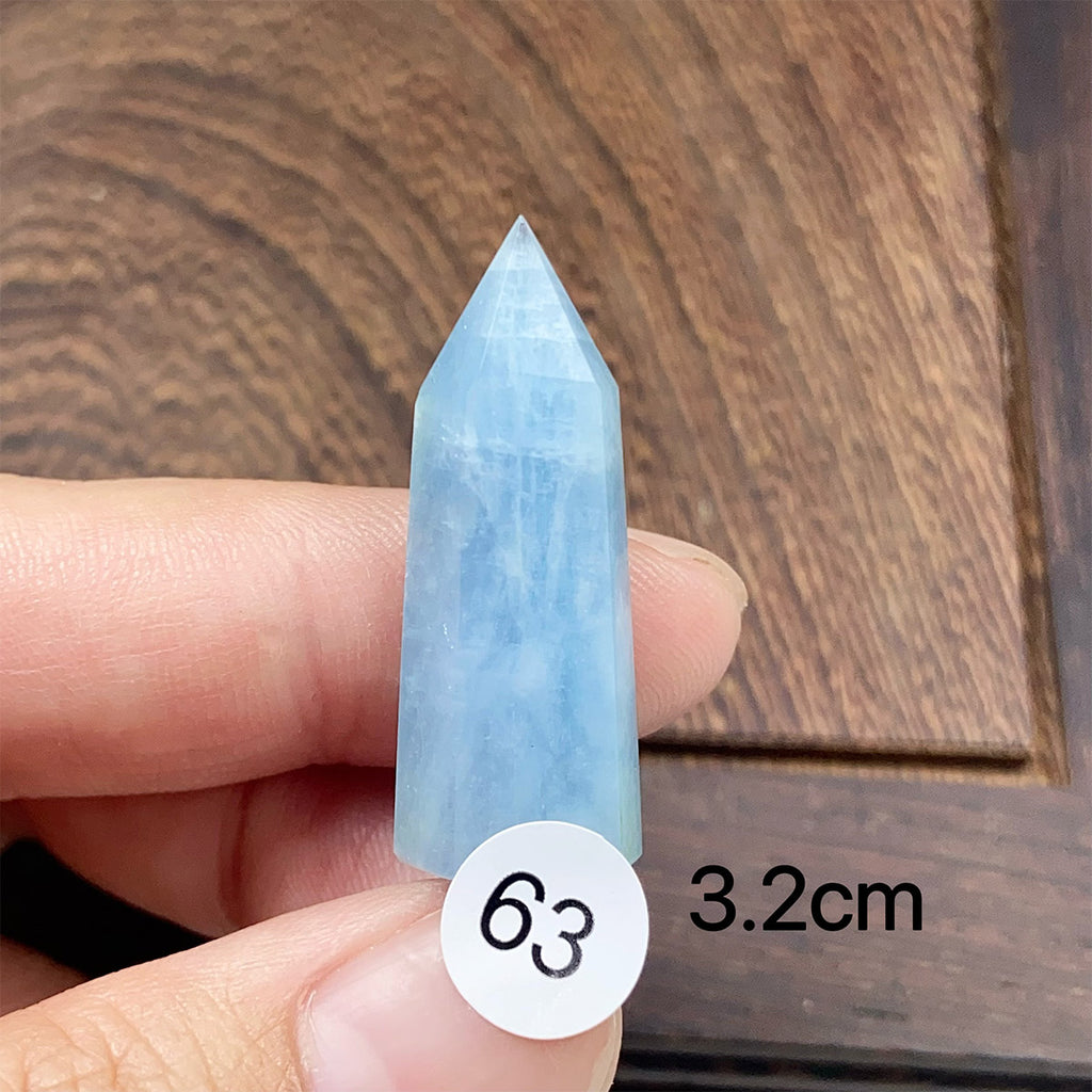 Natural Small-Sized  Crystal Aquamarine Tower