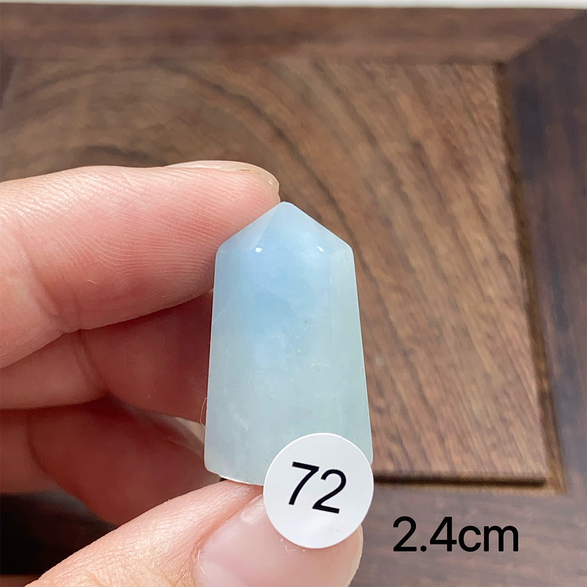 Natural Small-Sized  Crystal Aquamarine Tower
