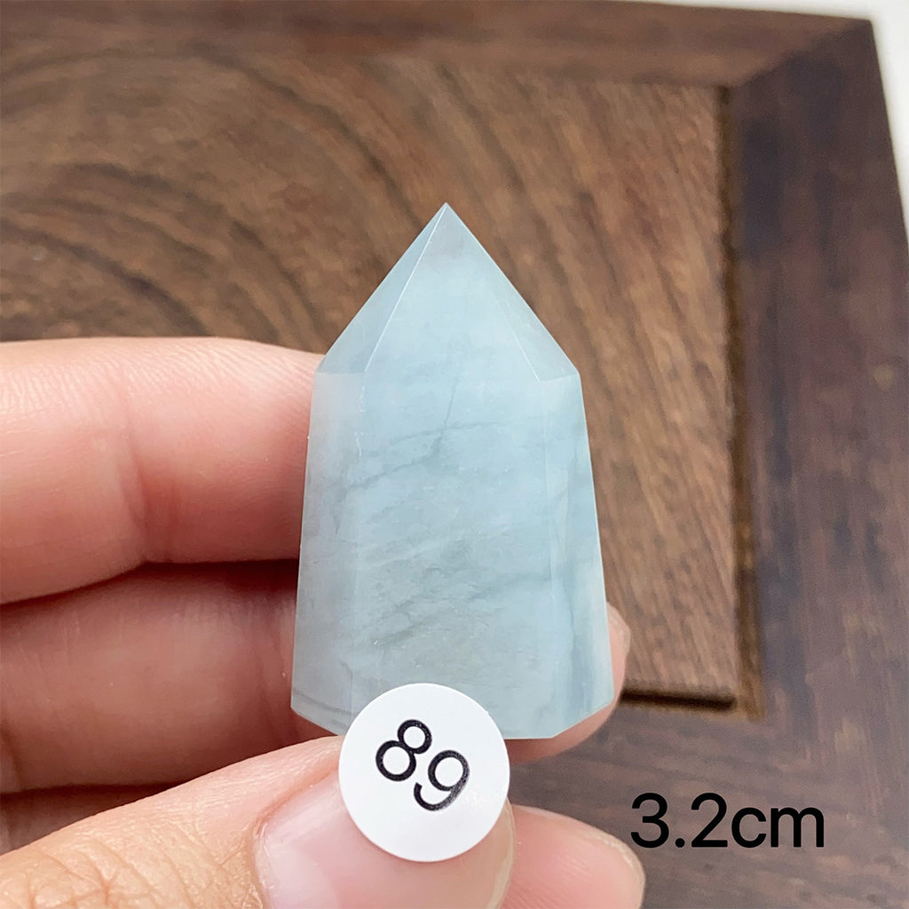 Natural Small-Sized  Crystal Aquamarine Tower