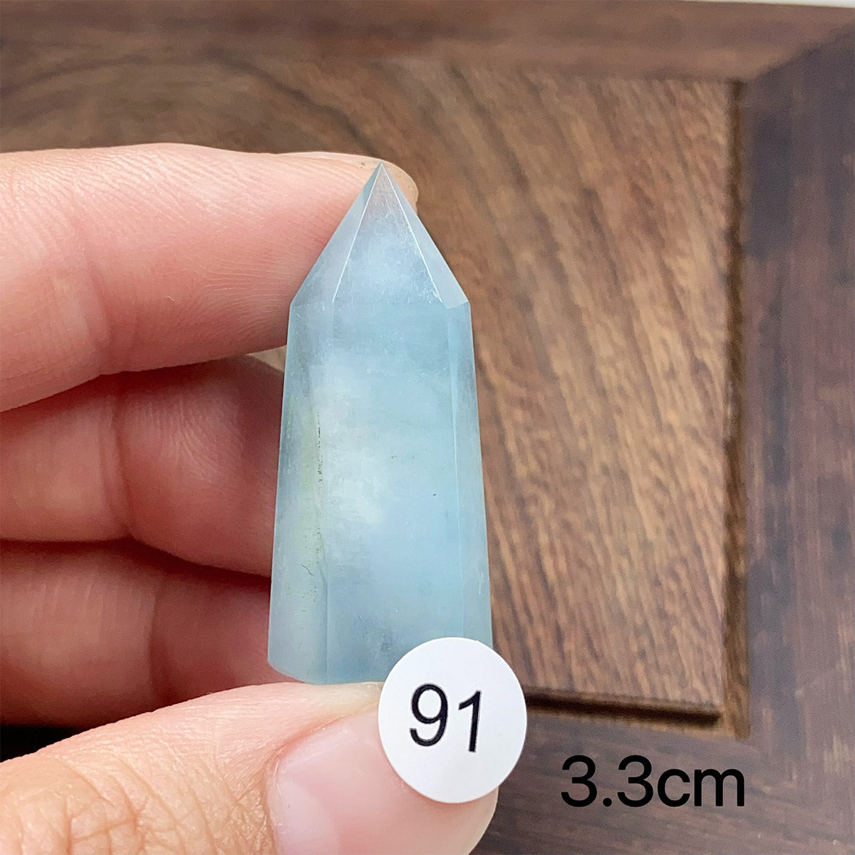 Natural Small-Sized  Crystal Aquamarine Tower