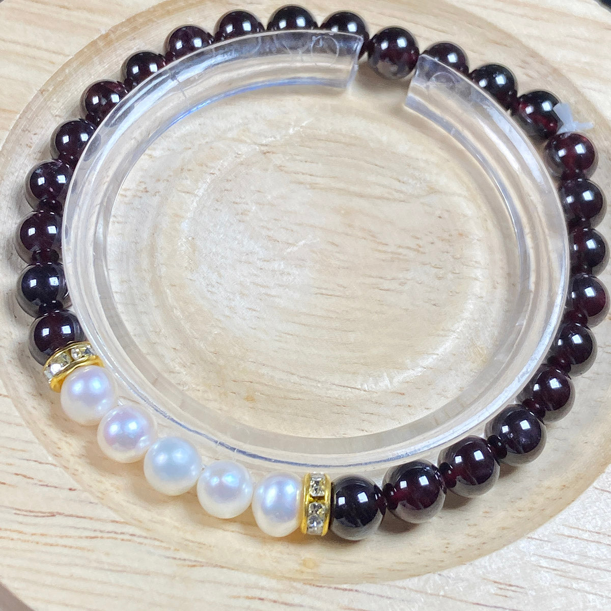 6mm Dark Red Garnet White Pearl Crystal Bracelet