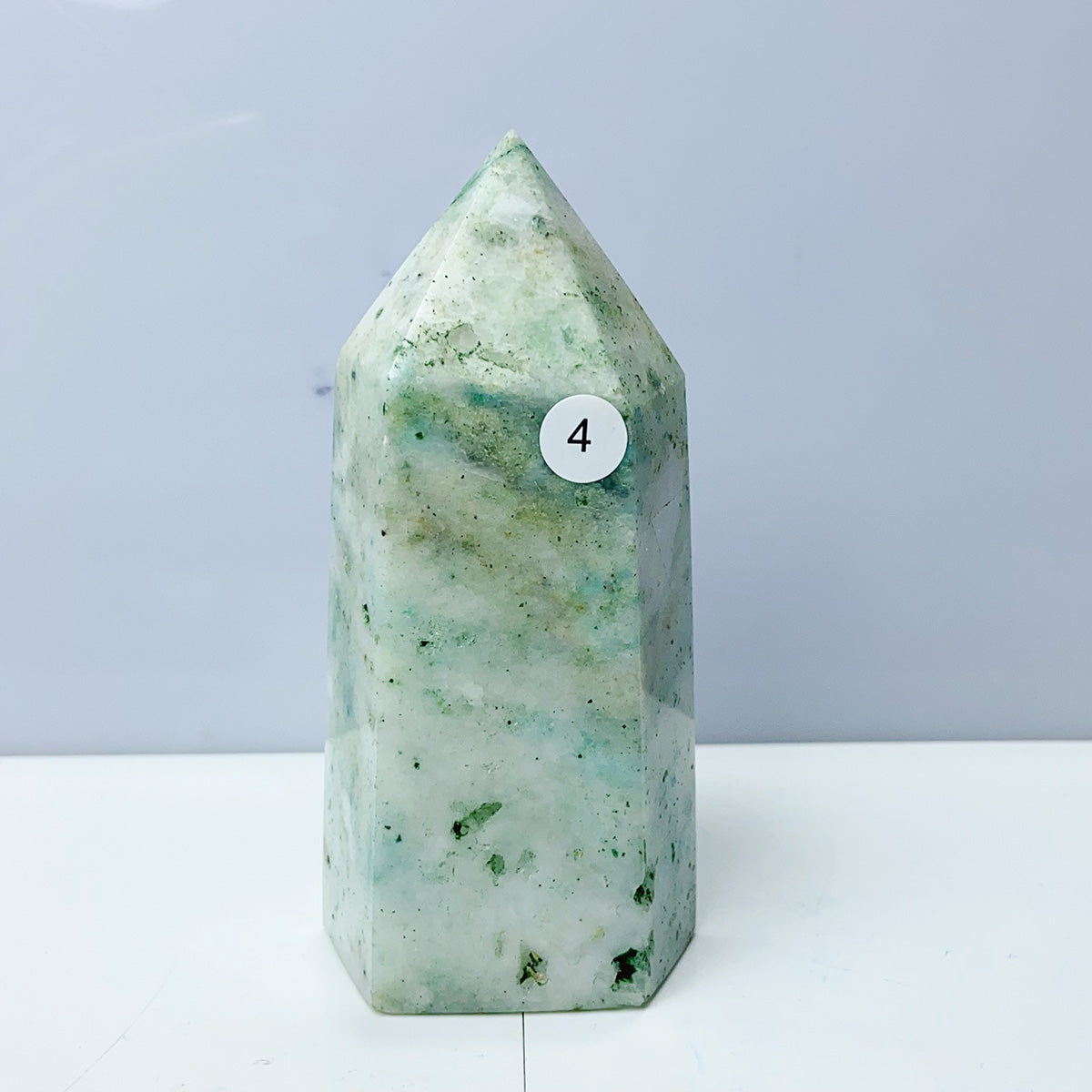 Green Phoenix Pine Tower Mineral Quartz Crystals Healing Stones For Home Decoration