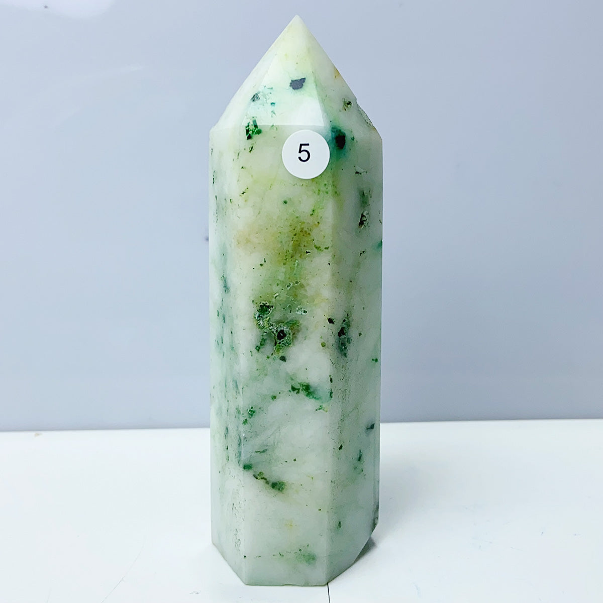 Green Phoenix Pine Tower Mineral Quartz Crystals Healing Stones For Home Decoration