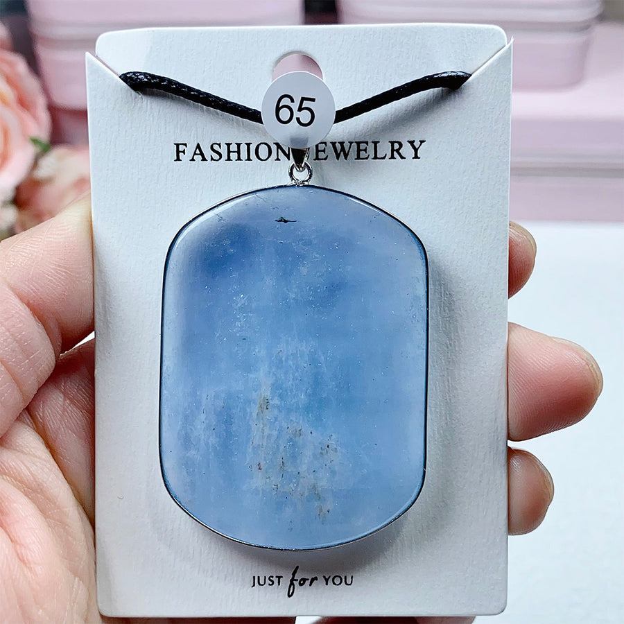 High-Quality Aquamarine Crystal Pendant