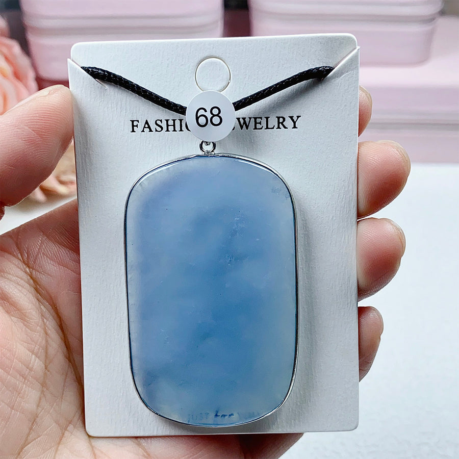 High-Quality Aquamarine Crystal Pendant
