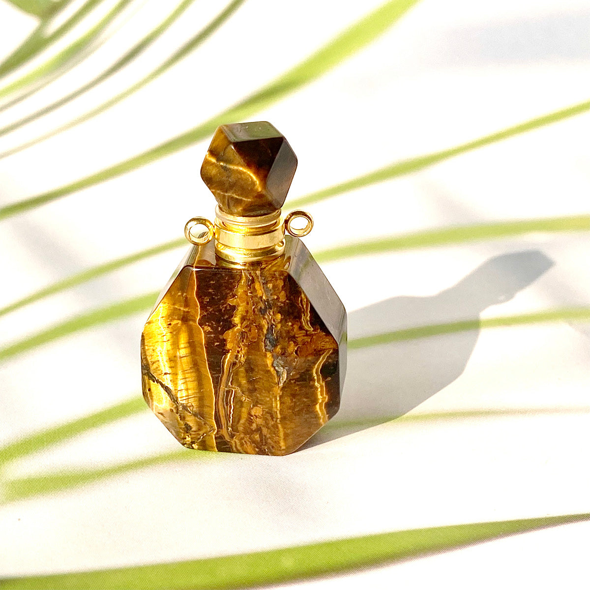 Crystal Perfume Bottle (Amethyst /Lapis Lazuli / Sunstone / Amazonite / Fluorite)